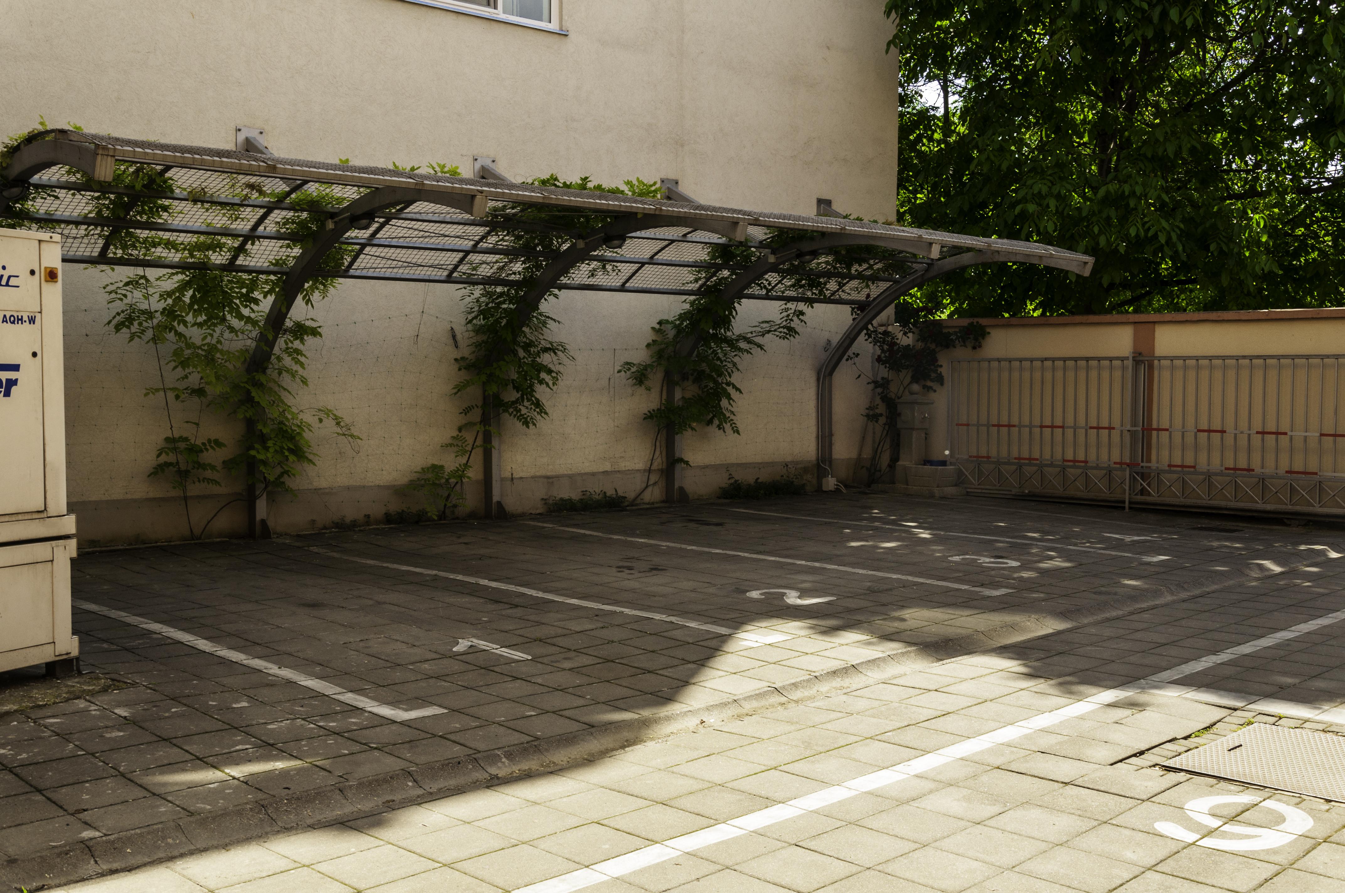 Garni Hotel Vigor - Ev Station โนวีซาด ภายนอก รูปภาพ